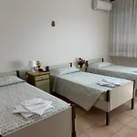 Frühstückspension Casa Per Ferie Eden Cusmano