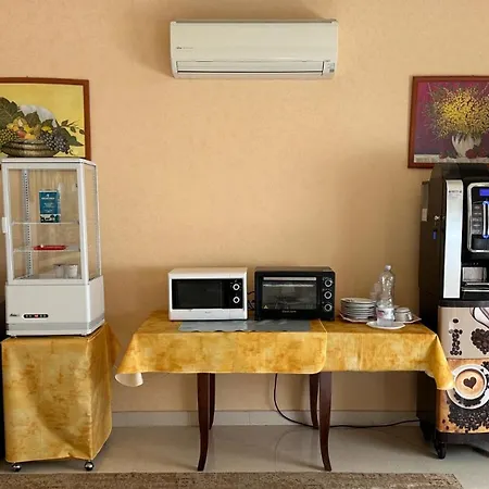 Casa Per Ferie Eden Cusmano Řím