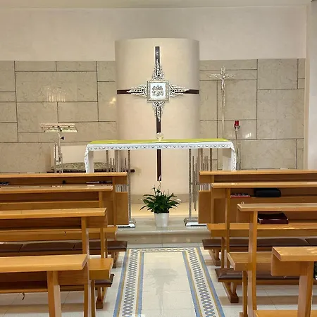 Casa Per Ferie Eden Cusmano 4* Řím