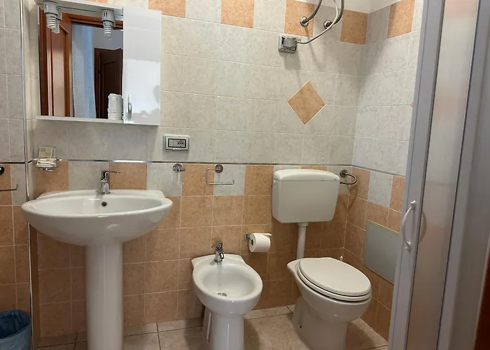 Casa Per Ferie Eden Cusmano 4*